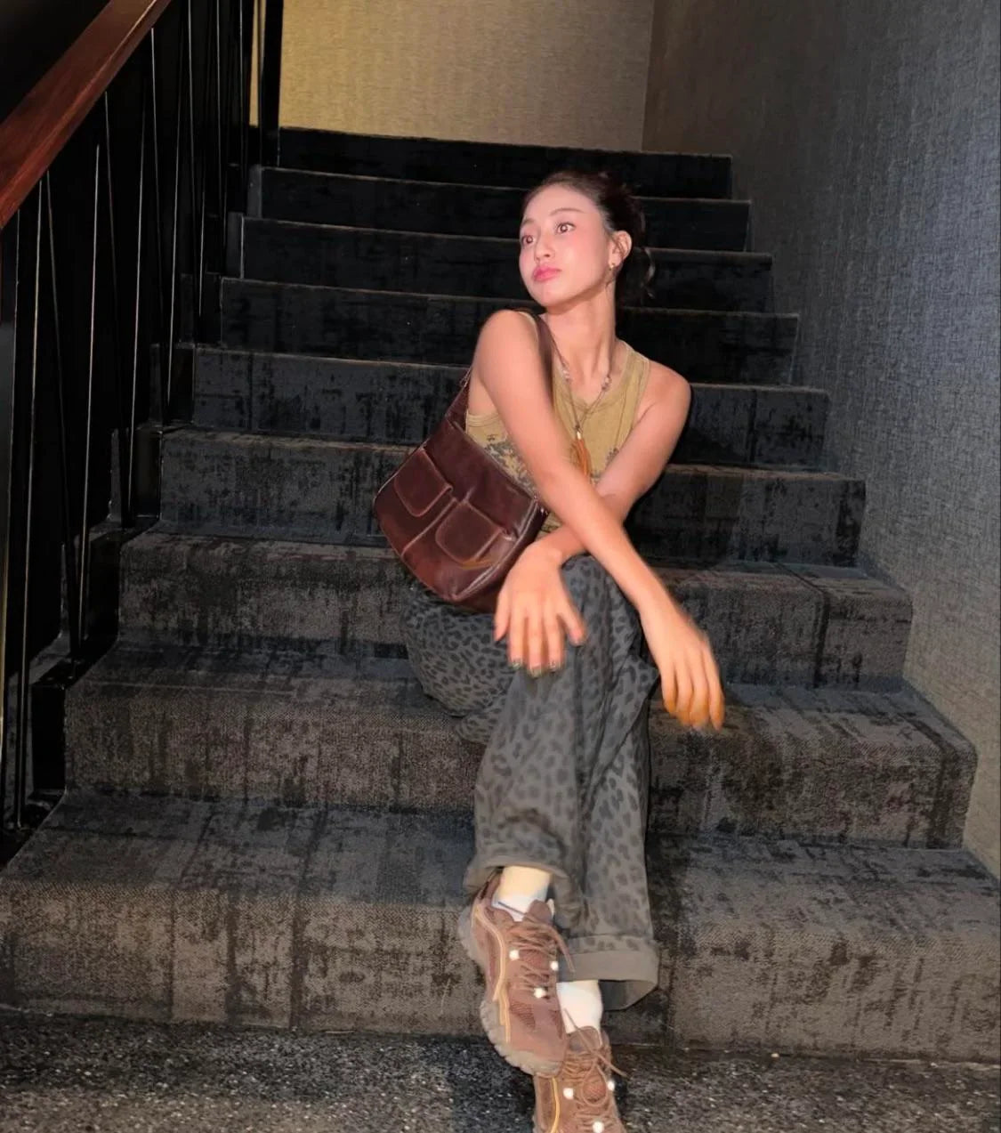 Jihyo’s Bag! Please help me find it