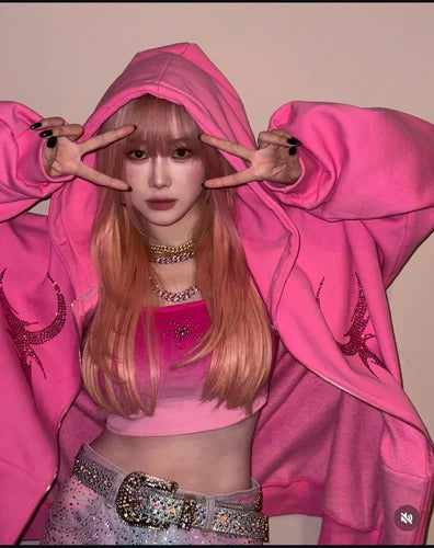 Please id hoodie + the rest of the outfit please