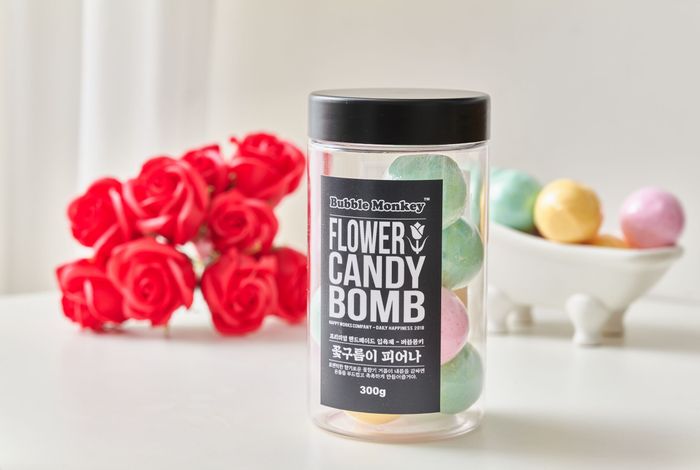 Bubble Monkey Flower Candy Bath Bombs 30g x 10 Pack by Bubble Monkey - Available at allkpopmag. Price: $38.21.