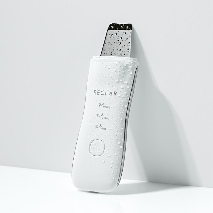 Reclear Galvanic Water Peeling Device Silver S - Gentle Exfoliator by Reclaire - Available at allkpopmag. Price: $107.58.