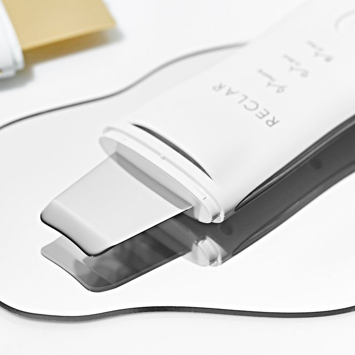 Reclear Galvanic Water Peeling Device Silver S - Gentle Exfoliator by Reclaire - Available at allkpopmag. Price: $107.58.