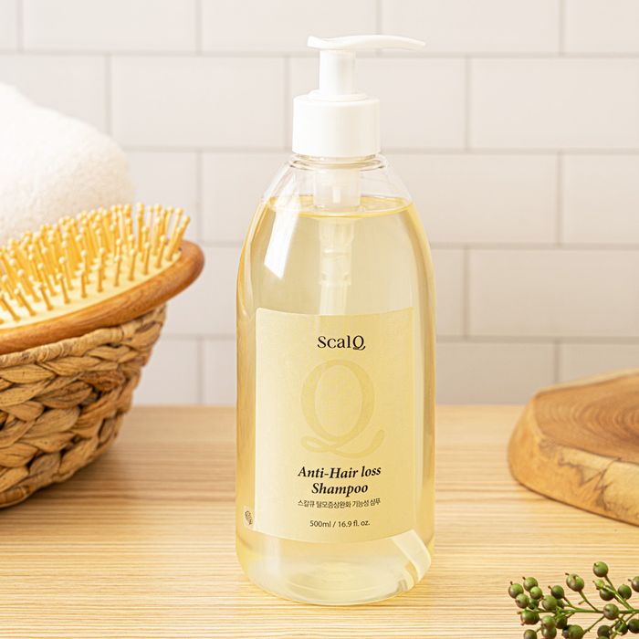 500ml Hair Loss Relief Functional Shampoo by ScalQ - Available at allkpopmag. Price: $30.45.