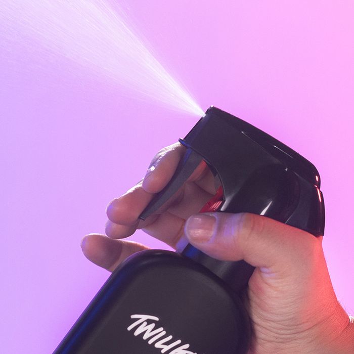 Twilight 200ml - Body Spray (Tonka, Lavender, Ylang Ylang) by Lush - Available at allkpopmag. Price: $73.49.