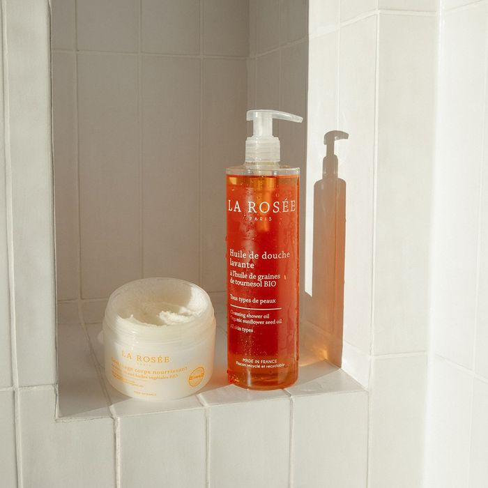 La Rose Cleansing Shower Oil 400ml by La Rose - Available at allkpopmag. Price: $54.09.