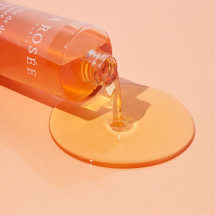 La Rose Cleansing Shower Oil 400ml by La Rose - Available at allkpopmag. Price: $54.09.