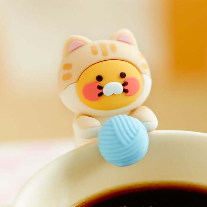 Mini Deco Figure Yarn Cat - Chunsik by Kakao Friends - Available at allkpopmag. Price: $17.64.