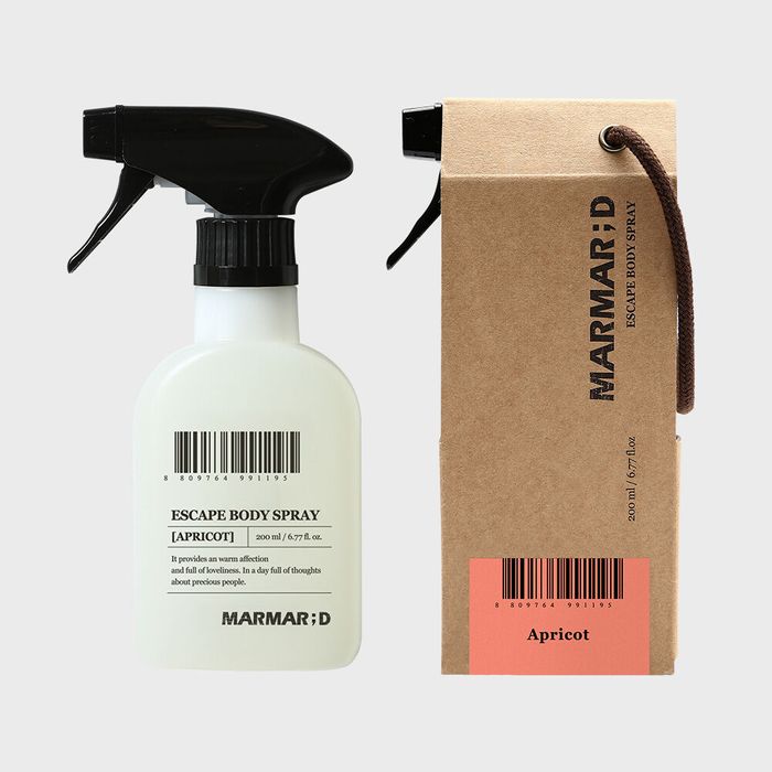 Escape Body Spray 200ml Apricot by Marmar Di - Available at allkpopmag. Price: $31.16.