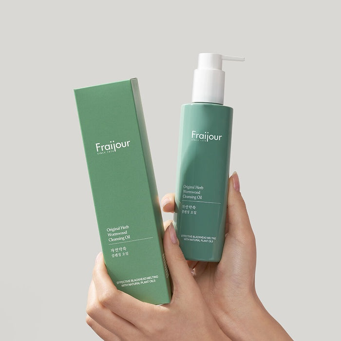 Natural Mugwort Cleansing Oil 210ml by Preju - Available at allkpopmag. Price: $24.57.