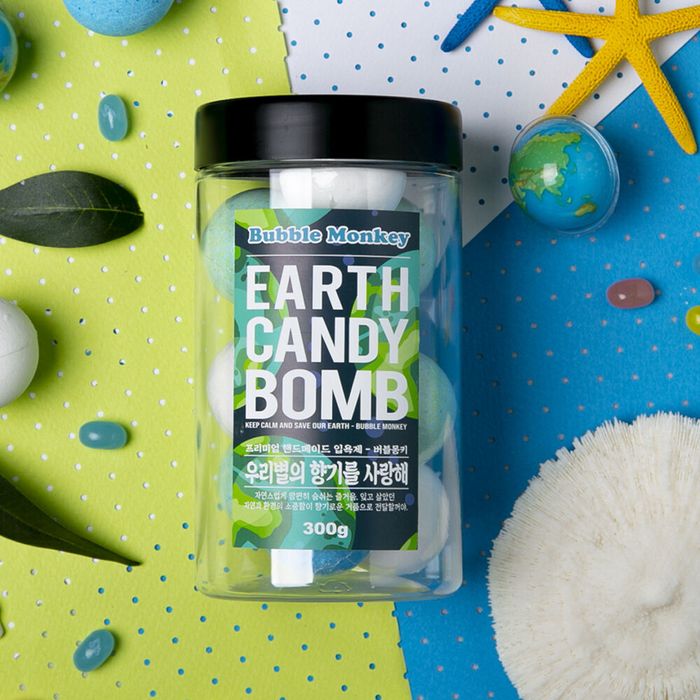 Bubble Monkey Earth Candy Bath Bombs 30g x 10 Pack by Bubble Monkey - Available at allkpopmag. Price: $38.21.