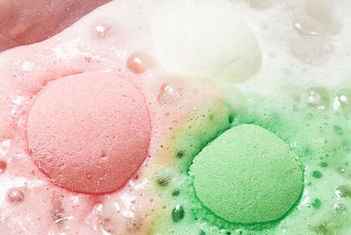 Bubble Monkey Moisture Candy Bath Bombs 30g x 10 Pack by Bubble Monkey - Available at allkpopmag. Price: $38.21.