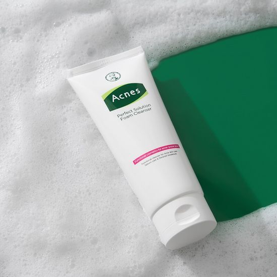 Acnes Perfect Solution Foam Cleanser 125ml + 75ml bonus pack