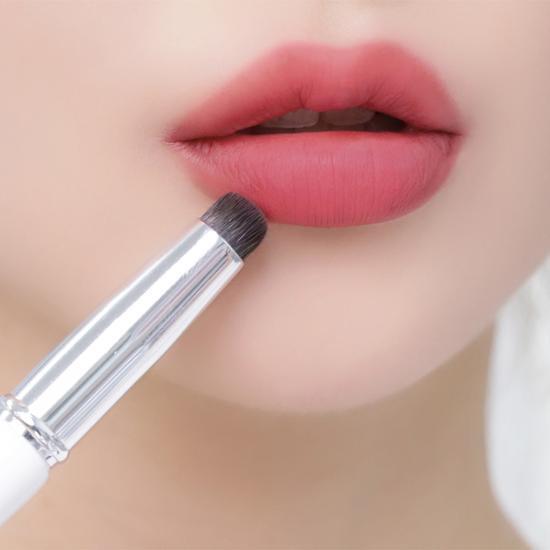 Filimili Portable Over Lip Brush 932