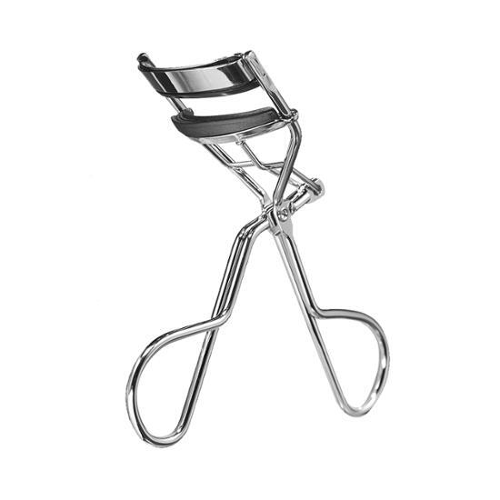 Filimili 3-Step Fix Curling Eyelash Curler for a wide eye look, ideal beauty tool for enhancing eyelashes in K-Beauty routines.