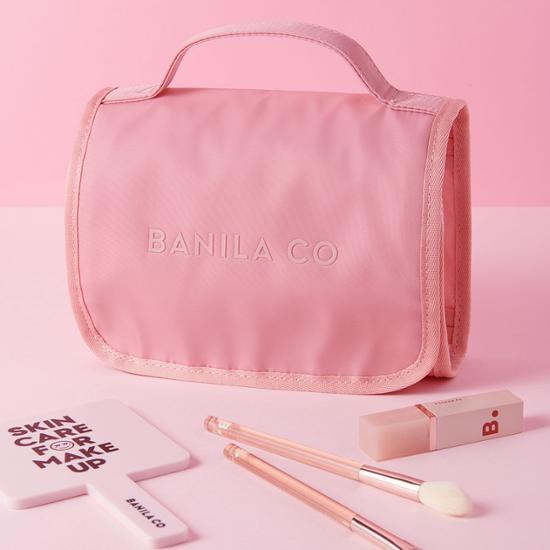 Alt text: Vanillico Travel Pouch by BANILA CO, a stylish and functional beauty tool designed for K-Beauty enthusiasts, perfect for organizing cosmetics and accessories.