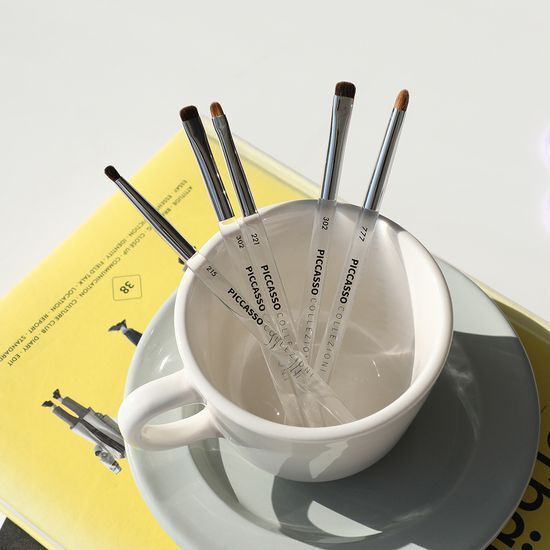 Picasso Collezioni Eyeshadow Brush (Choose 1 of 10)