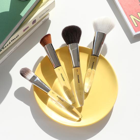 Picasso Collegioni Face Brush (Choose 1 of 8 types)