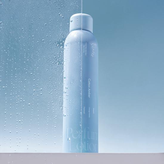 LuaPe Cotton Amber Body Lotion Spray 250ml - Men's beauty product for skin hydration, featuring K-Beauty formulation.