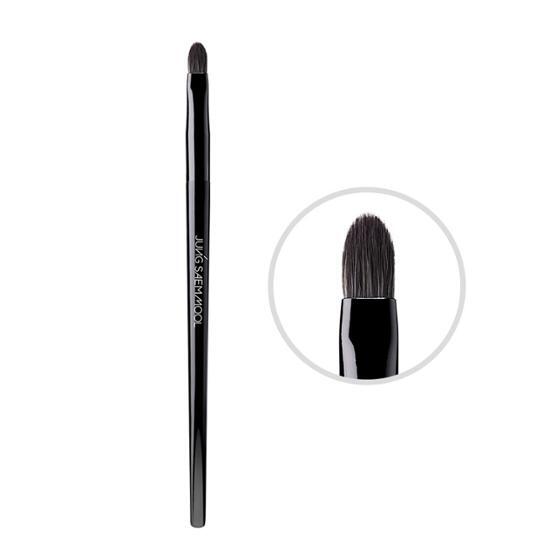 Jung Saem Mool Masterclass Lip Line Brush
