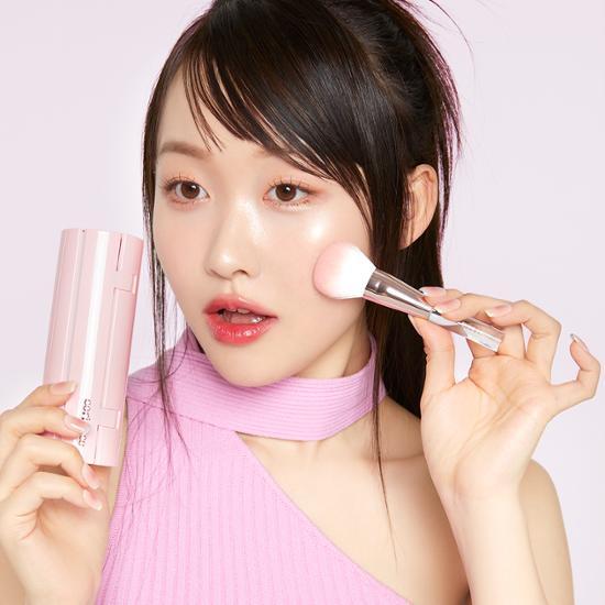 Corinco Pink Roll Makeup Brush Set