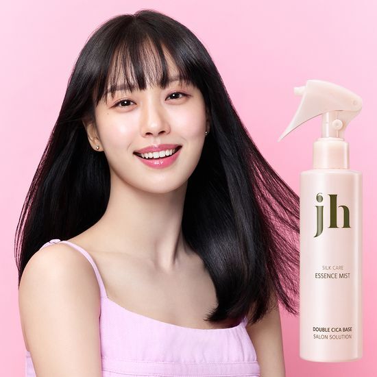 Jenny House Silk Care Essence Mist 200ml - Luxurious hair care product for styling, enriched with K-Beauty ingredients.