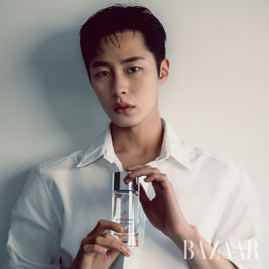 Issey Miyake L'Eau d'Issey EDT fragrance bottles (50ml and 100ml) showcasing elegant design, perfect for K-Beauty enthusiasts.