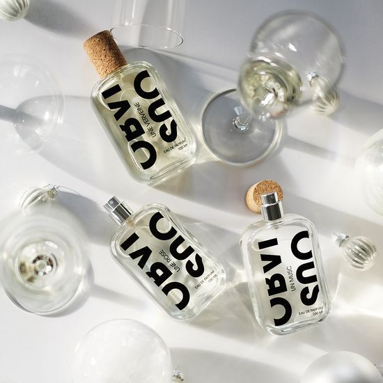 100ml Eau de Parfum with five fragrance variants, showcasing a stylish bottle, perfect for K-Beauty enthusiasts.