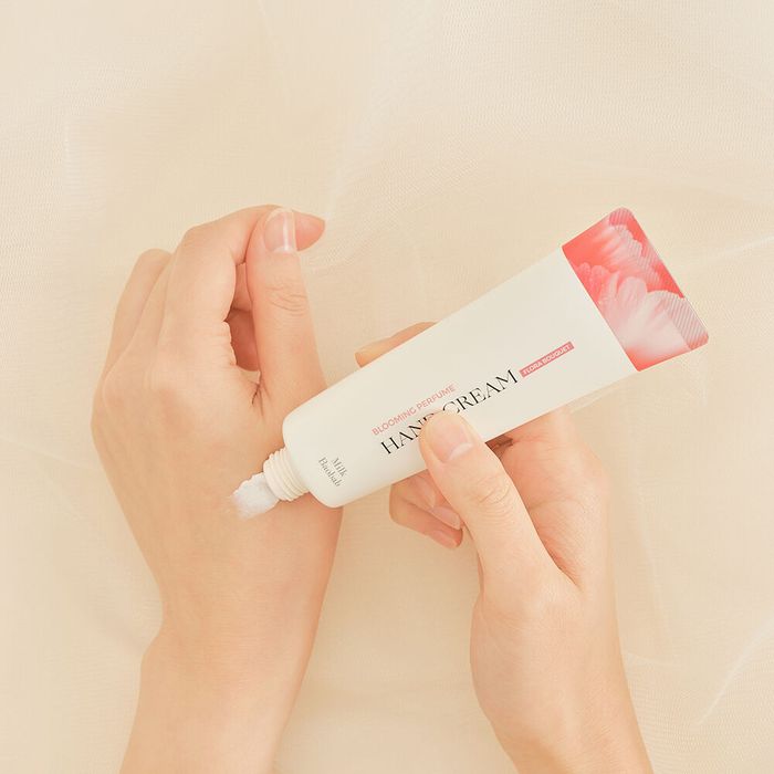 Blooming Perfume Hand Cream Flora Bouquet 50g + Family Lip Balm 3.5g by Milk Baobab - Available at allkpopmag. Price: $30.92.
