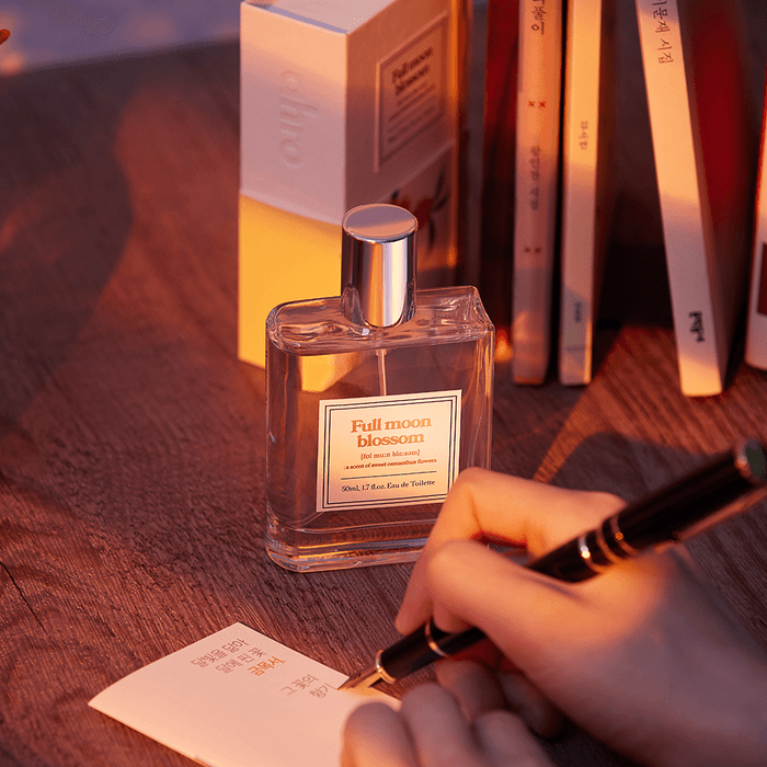 Full Moon Blossom Fragrance 50ml by Aro - Available at allkpopmag. Price: $76.43.