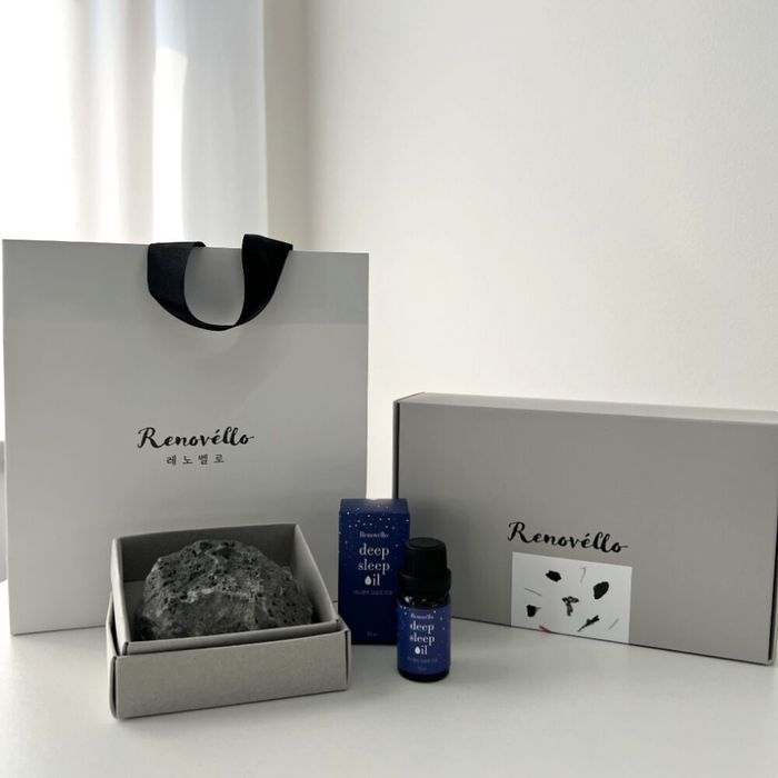 Deep Sleep Oil Stone Gift Set for Restful Sleep by Renovello - Available at allkpopmag. Price: $50.56.