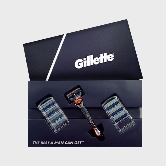Gillette ProGlide Razor 1 Up + 7 Blades Pack by Gillette Razor - Available at allkpopmag. Price: $77.48.