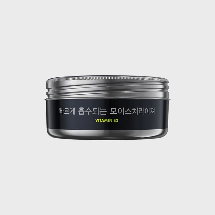 Gillette Labs Moisturizer 100ML by Gillette Razor - Available at allkpopmag. Price: $24.10.