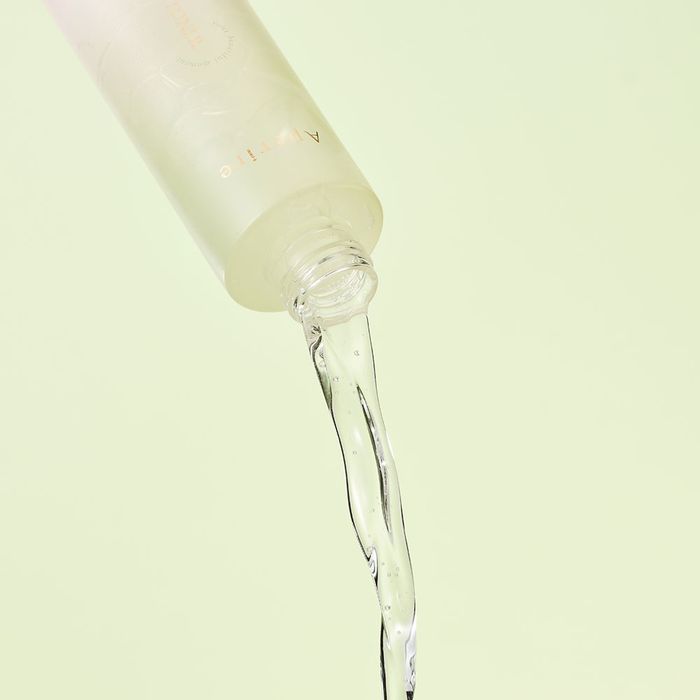 [60 Cotton Pads] Miracle Day Root Essence Toner 150ml by Aperire - Available at allkpopmag. Price: $30.45.
