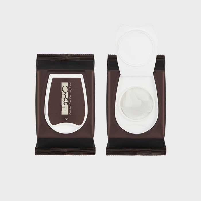 One-Step Pore Cleansing Wipes by Object - Available at allkpopmag. Price: $12.35.