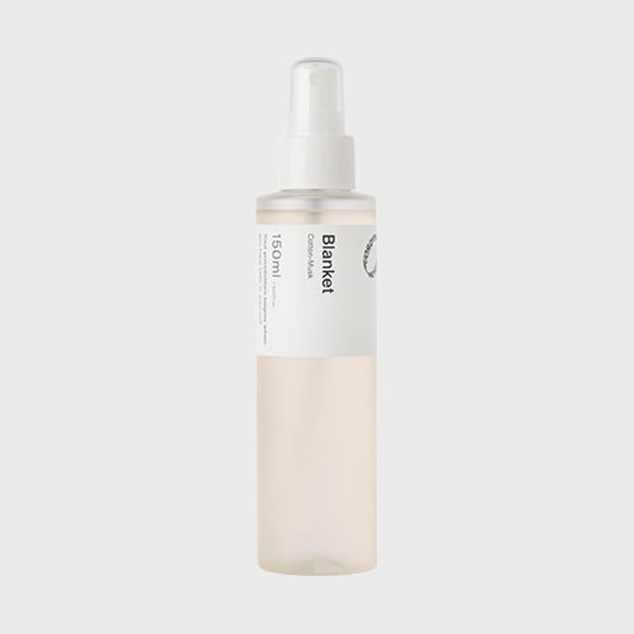 Cotton-Musk Comfort Body Spray Blanket 150ml by Grayground - Available at allkpopmag. Price: $17.52.