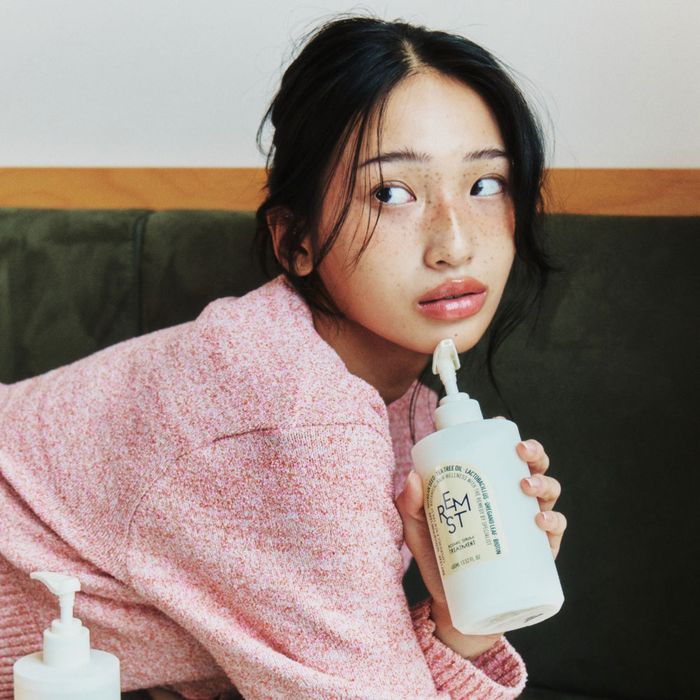 Remst Botanical Serum Treatment 400ml by Remst - Available at allkpopmag. Price: $36.45.