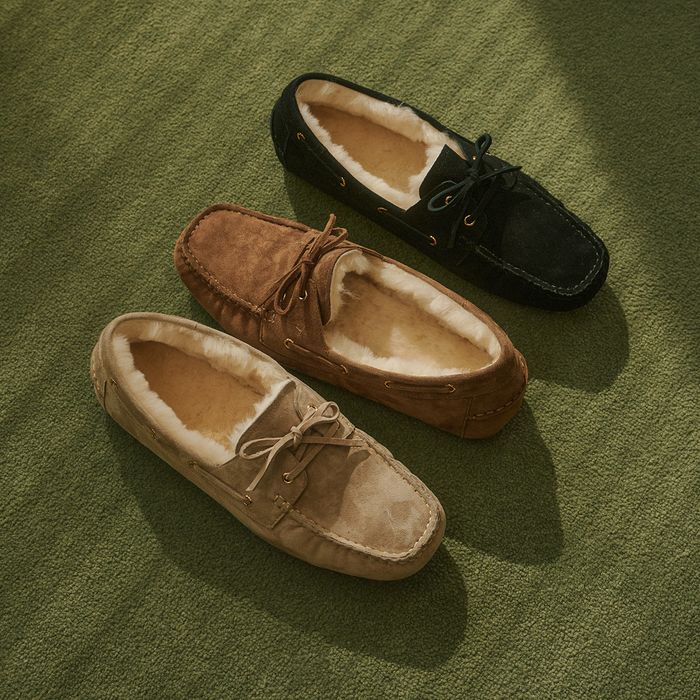 [Exclusive] Real Leather Sheepskin Moccasin Suede Loafers WBFL41540 by Wittia - Available at allkpopmag. Price: $135.10.