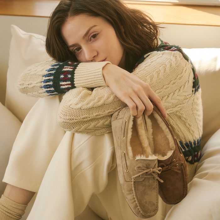 [Exclusive] Real Leather Sheepskin Moccasin Suede Loafers WBFL41540 by Wittia - Available at allkpopmag. Price: $135.10.