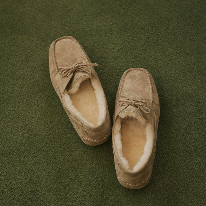 [Exclusive] Real Leather Sheepskin Moccasin Suede Loafers WBFL41540 by Wittia - Available at allkpopmag. Price: $135.10.