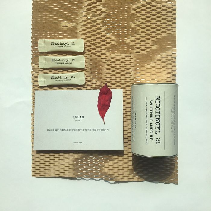 NICOTINOYL_21 Whitening Ampoule 2ml x 30 (60ml) by Revab - Available at allkpopmag. Price: $85.24.