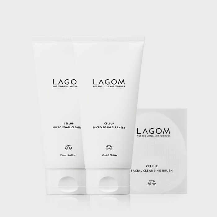 [Exclusive] Celeb Micro Foam Cleanser 150ml X 2 + Cleansing Brush by Lagom - Available at allkpopmag. Price: $45.27.