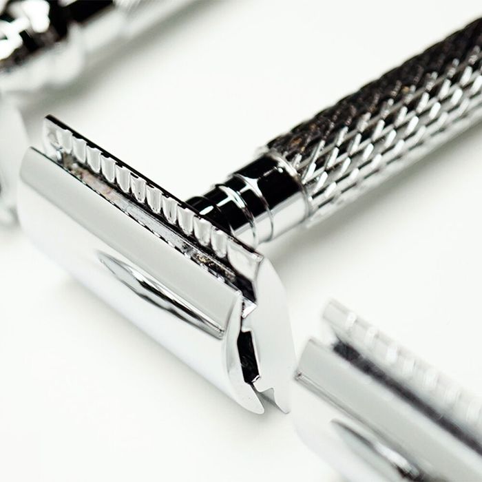 Parker Classic Razor 94R - Safety Razor for Smooth Shaving by Barbero - Available at allkpopmag. Price: $86.18.