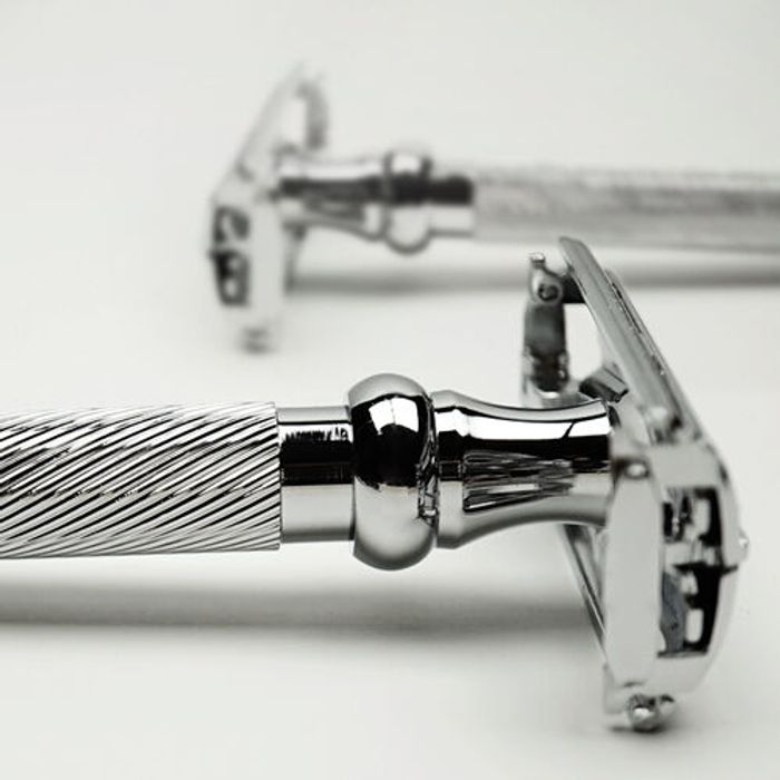 Parker El Cid R Classic Razor 99R Shaving Razor by Barbero - Available at allkpopmag. Price: $90.89.