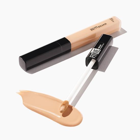 Maybelline New York Fit Me Concealer in 6 shades, showcasing a range of 15 pairs for versatile skin tone matching.