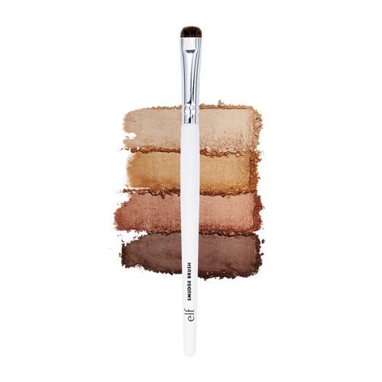 Alt text: e.l.f. Smudge Brush - A versatile beauty tool for precise makeup application, ideal for creating smoky eyes and blending colors seamlessly.