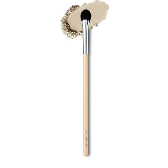 High-quality Tool Lab 228 Eyeshadow Fan Highlighter Brush for precise makeup application, ideal for K-Beauty enthusiasts.