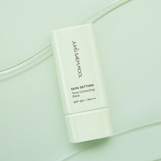 Jung Saem Mool Skin Setting Tone Correcting Base 40ml with 15ml Gift Promotion, featuring a lightweight formula for even skin tone.