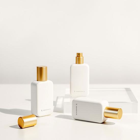 Rapsense Perfume EDP White Blanc 30ml - A refreshing K-Beauty fragrance in an elegant bottle, perfect for personal care.