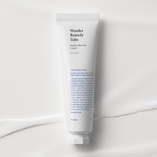 Kinonix Wonder Remedy Ceramide Moisturizing Cream 50ml - K-Beauty skincare product designed for deep hydration and nourishment.