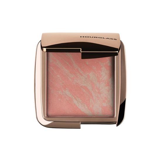 Hourglass Ambient Blush in Diffused Heat - a soft, radiant blush compact featuring a blend of warm tones for a natural glow.