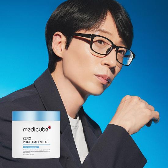 Alt text: MediCube Zero Pore Pad Mild - 70 Sheets, K-Beauty skincare mask designed to minimize pores and enhance skin texture.